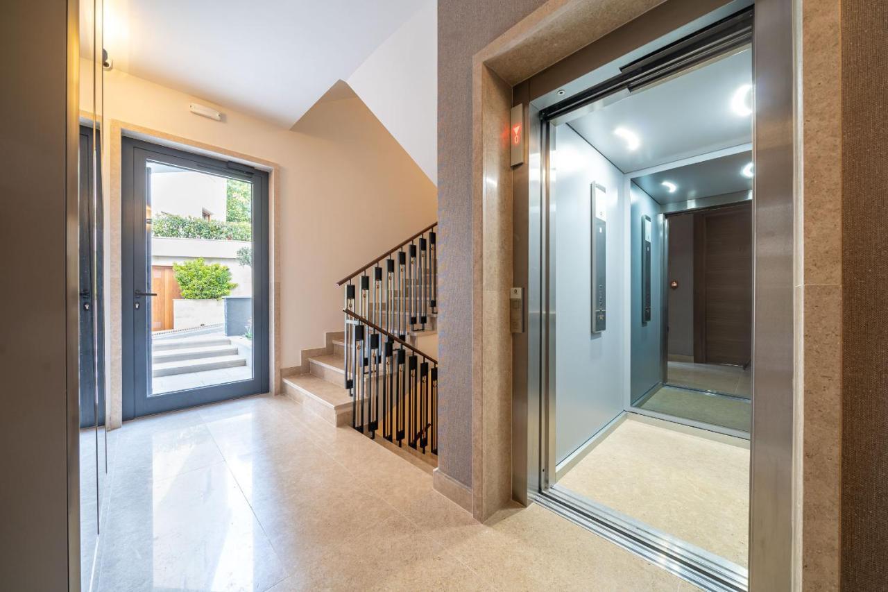 C Group Apartments Котор Екстериор снимка